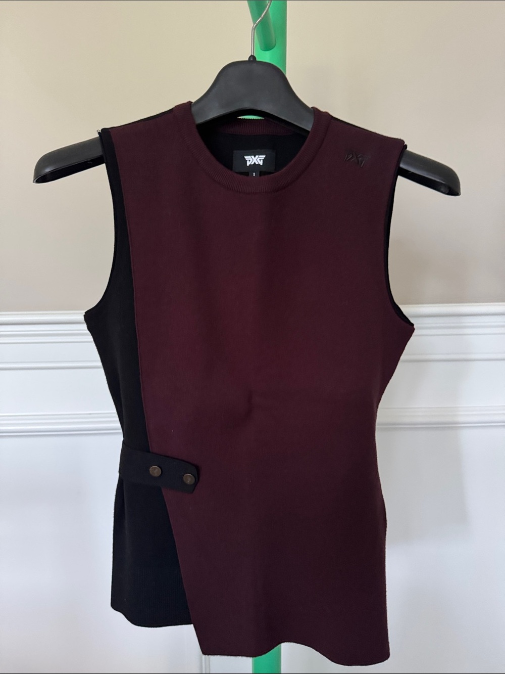 PXG Sleeveless Colorblock Knit golf vest in Burgundy and Black